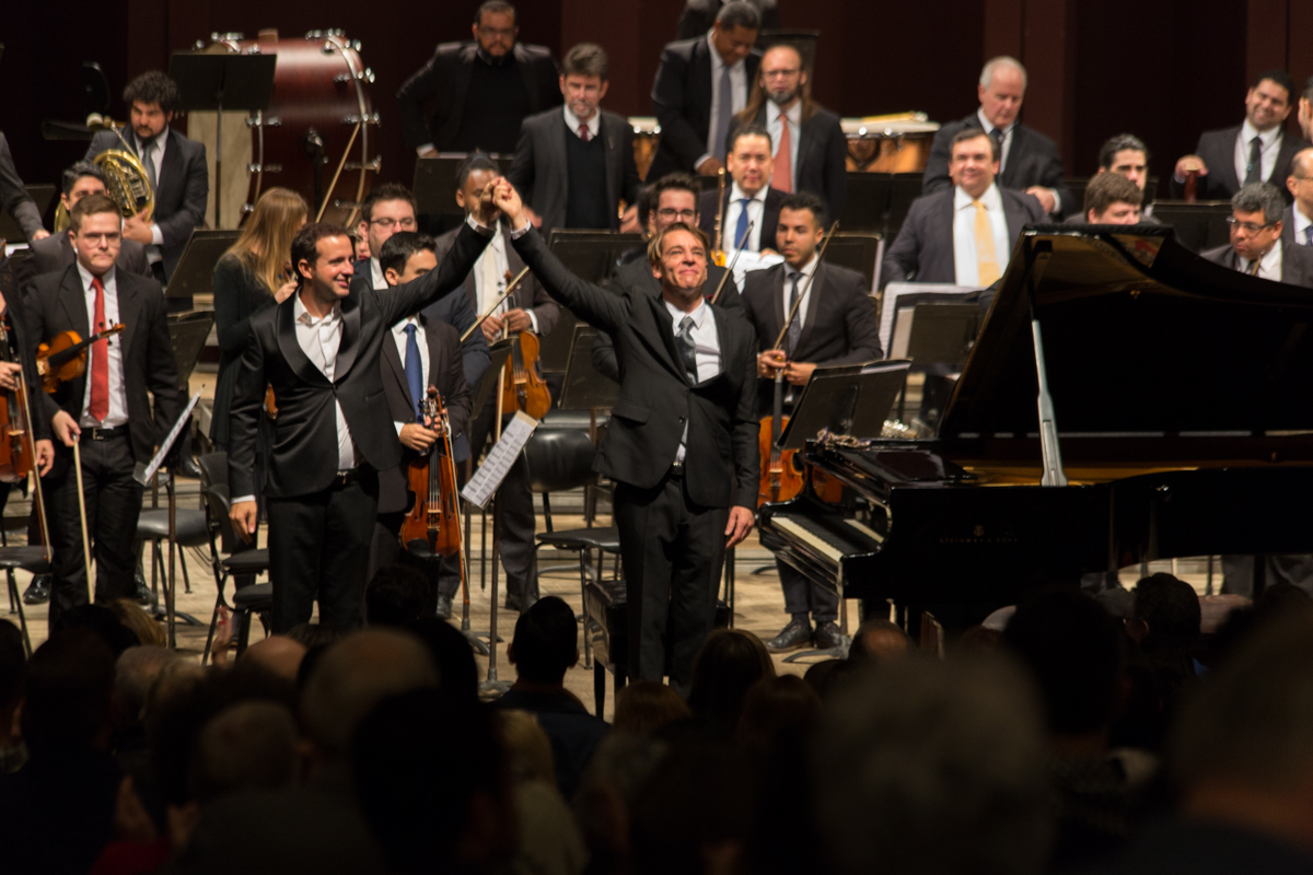Instituto de Apoio à Orquestra Sinfônica do Paraná